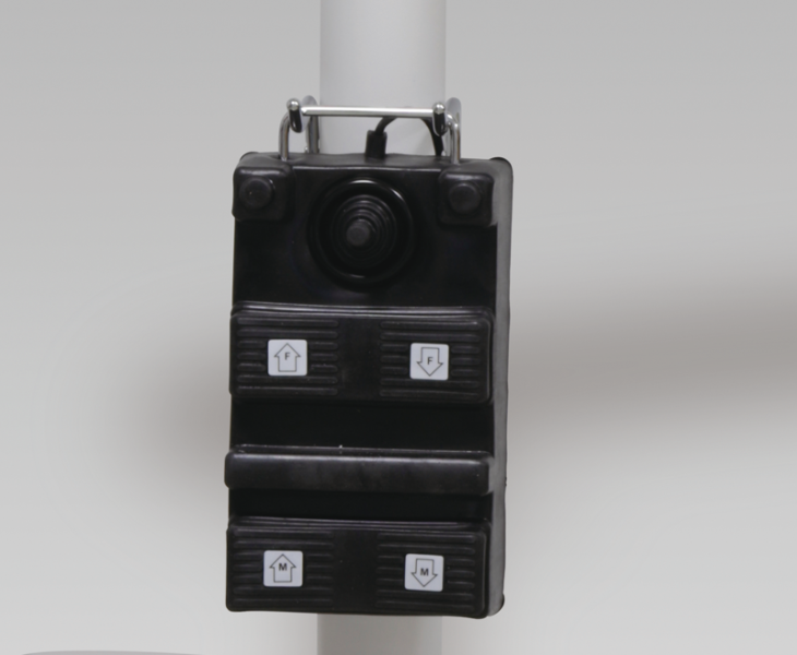 Footswitch for infinite magnification