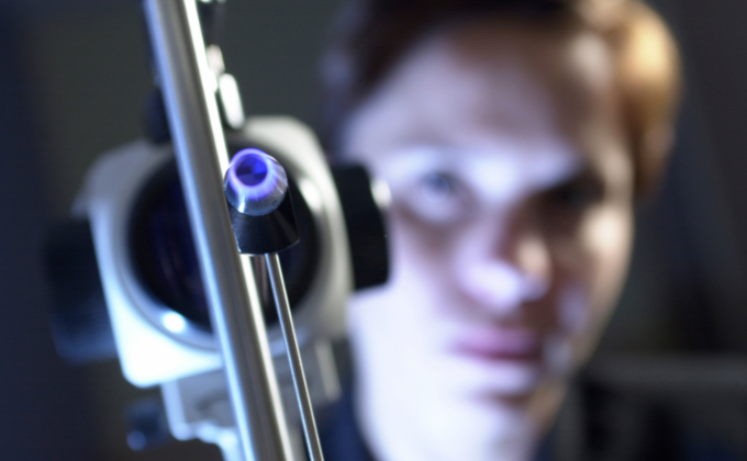 tonometer applicaiton3